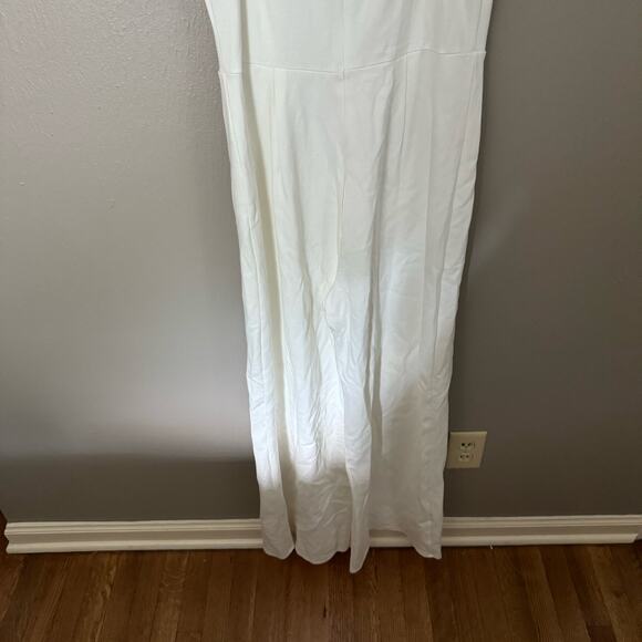 LULU'S Know Your Angle White Pleated Wide-Leg Jumpsuit Size Medium comfort - Picture 8 of 8